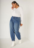 Mid Rise Frayed Barrel Jeans