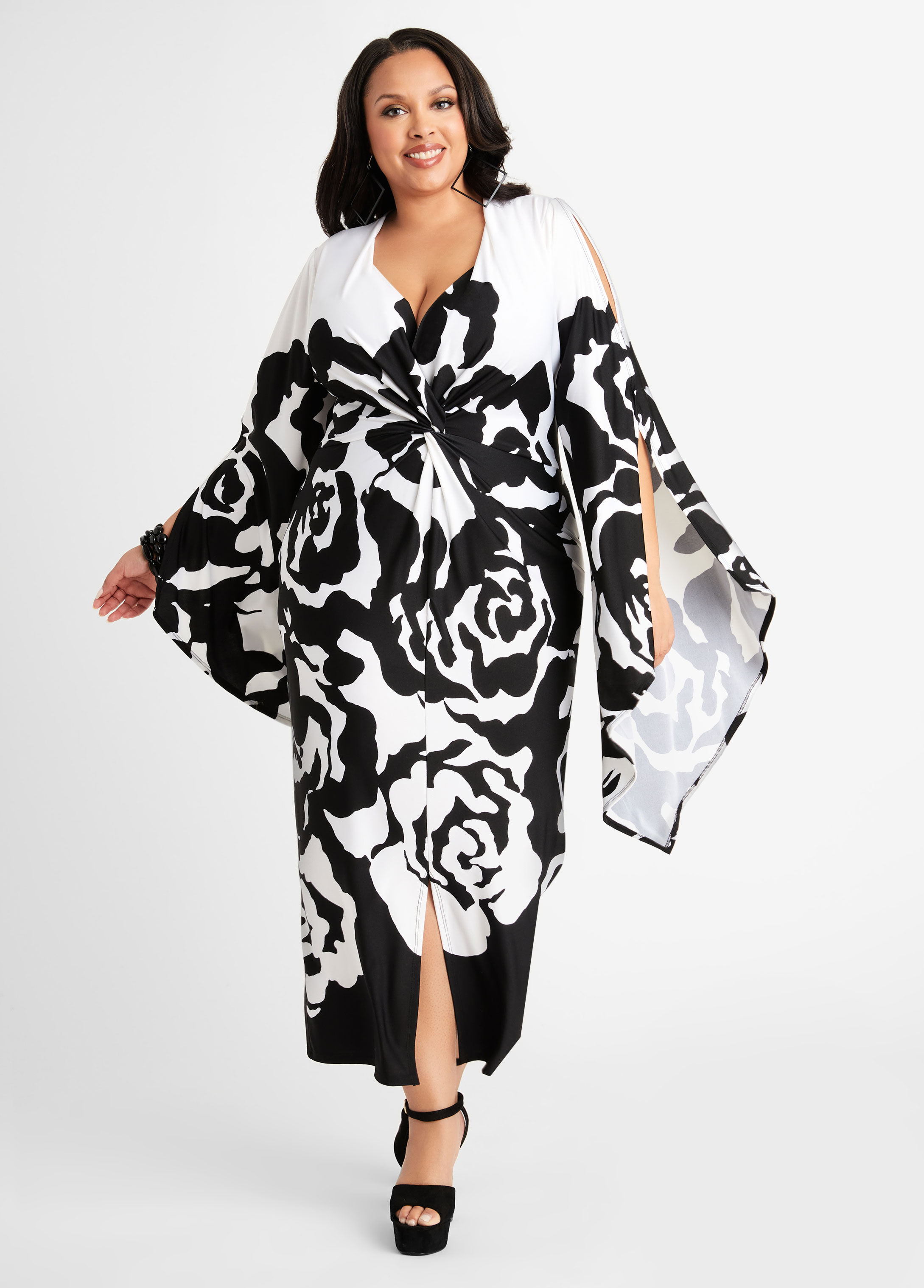 Knot front clearance kimono dress