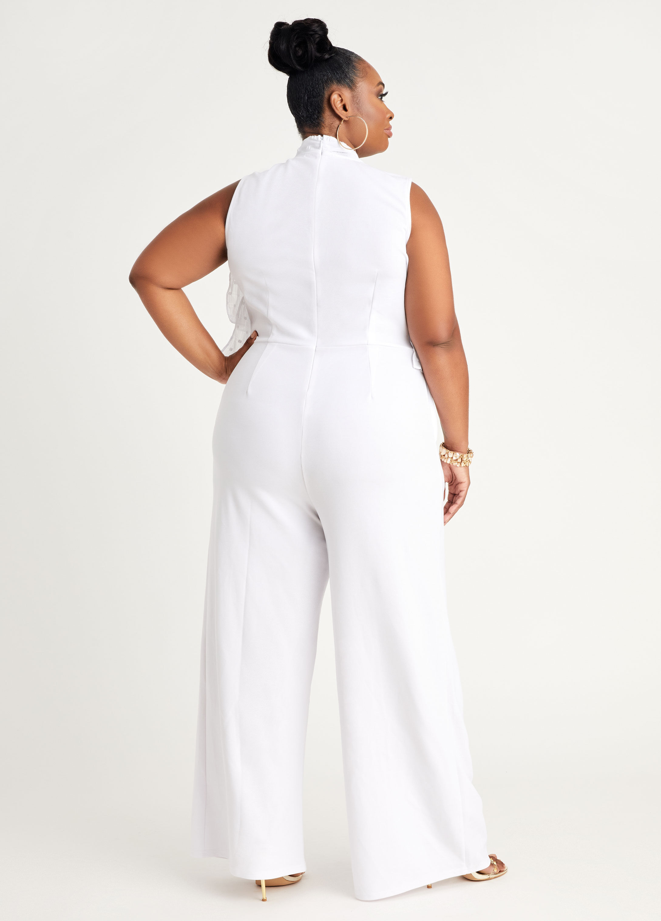 Plus size white jumpers hotsell and rompers