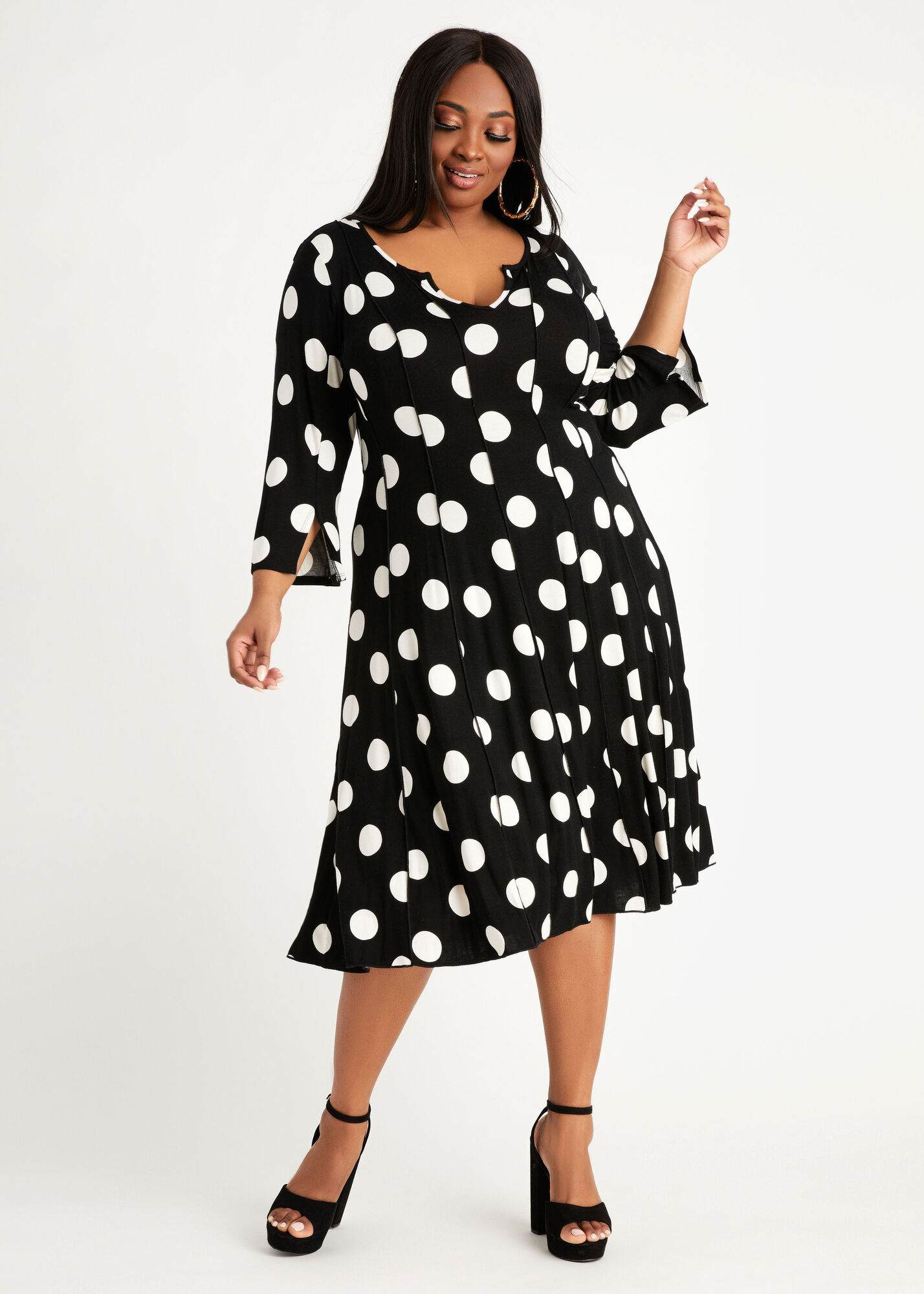 Plus Size Colorblock Dot Seamed Fit & Flare Knit Midi Dress