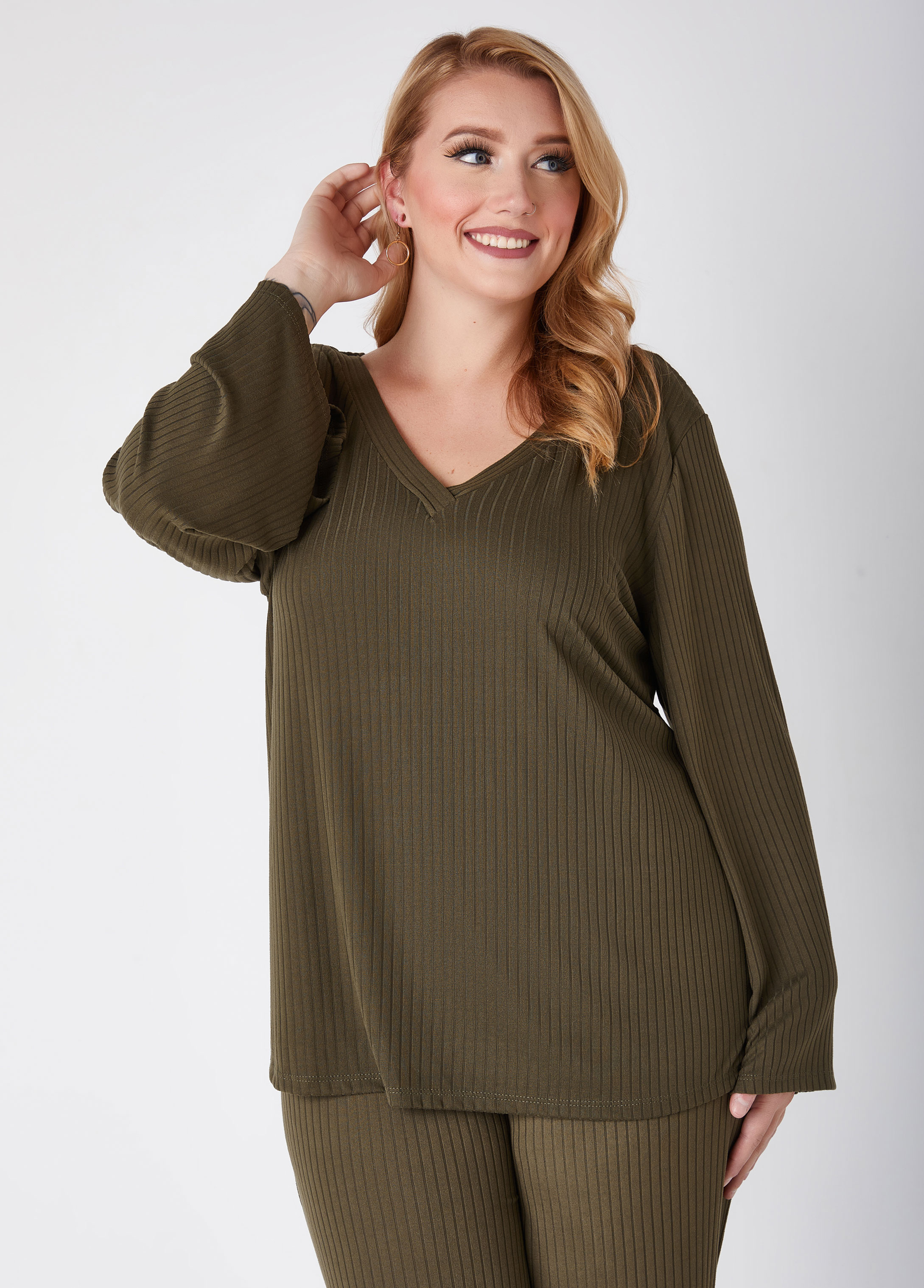 Plus Size Ribbed V Neck Lounge Tunic, GREEN, 1X - Ashley Stewart