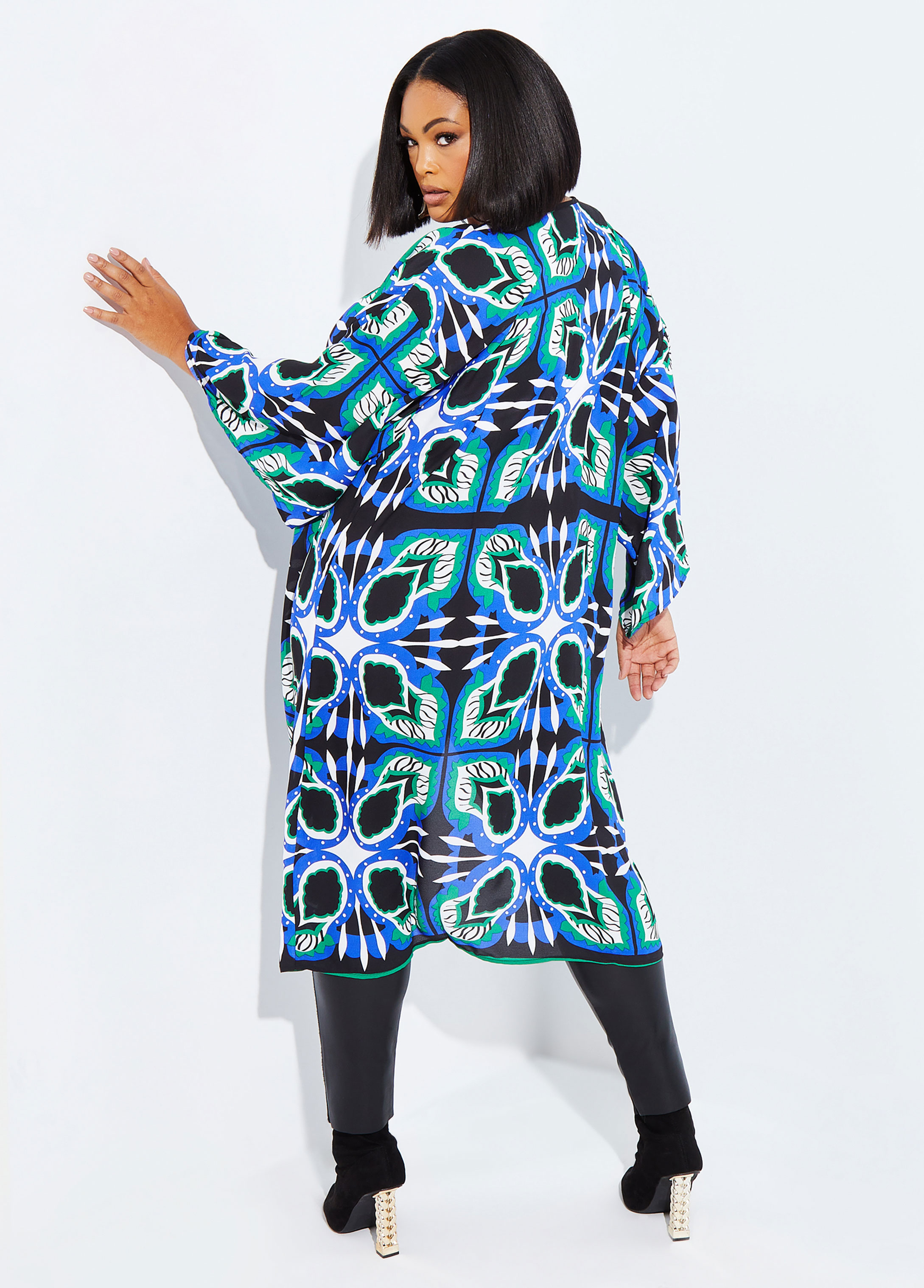 Ashley Stewart Plus Size Abstract Print Crepe Kimono