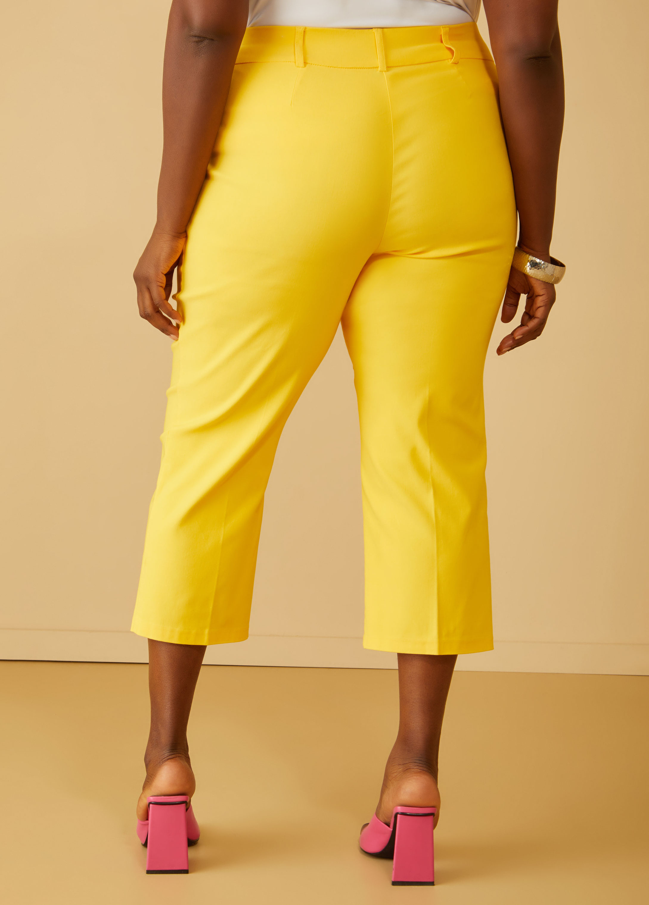 Terra & Sky Yellow Capri Pants for Women