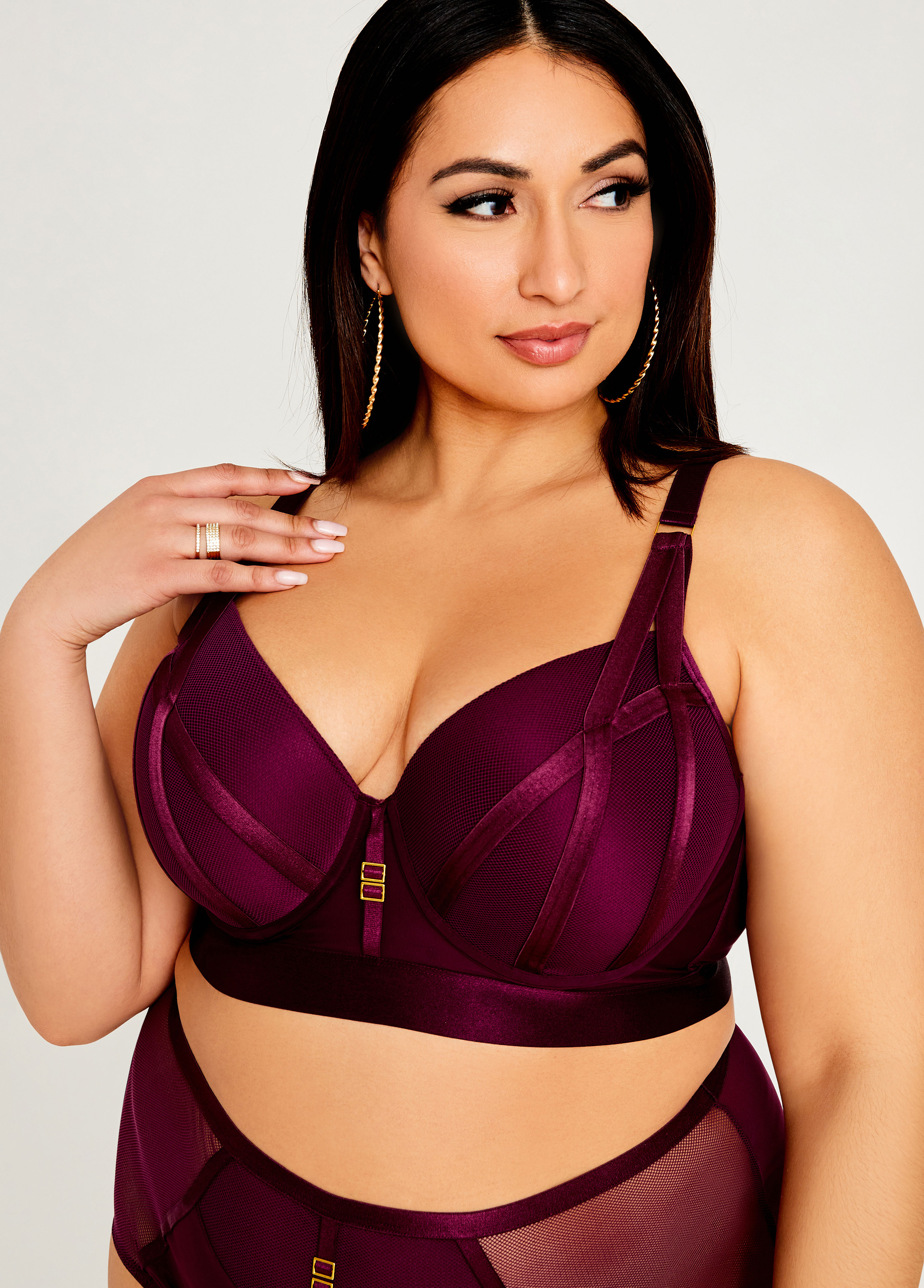 LEADING LADY Women's Plus-Size Plus Size Padded Lace Underwire Bra Bra,  BlackBerry Wine, 34A : : Clothing, Shoes & Accessories