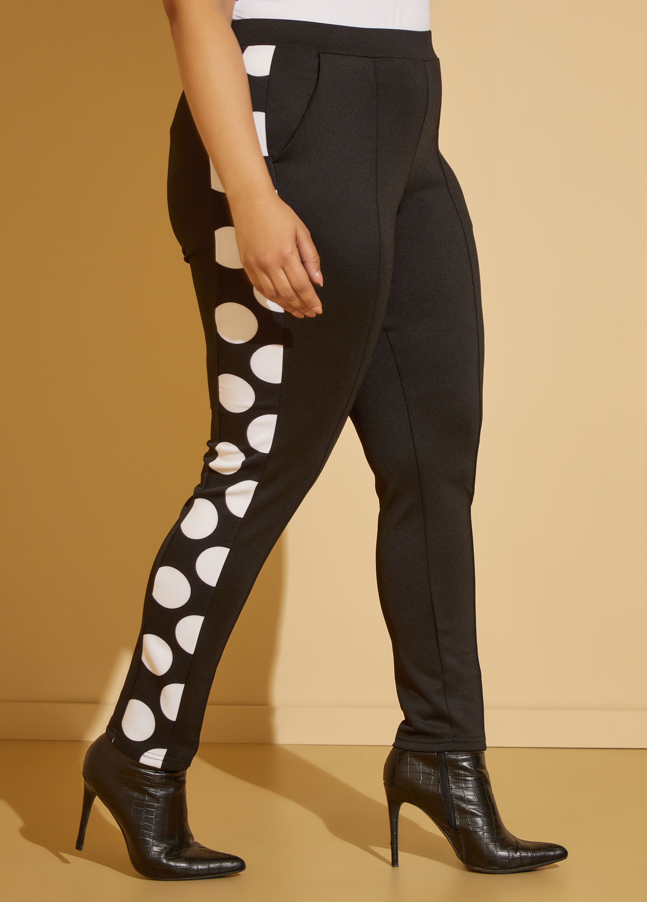 Tek Gear Polka Dots Black Leggings Size 2X (Plus) - 47% off