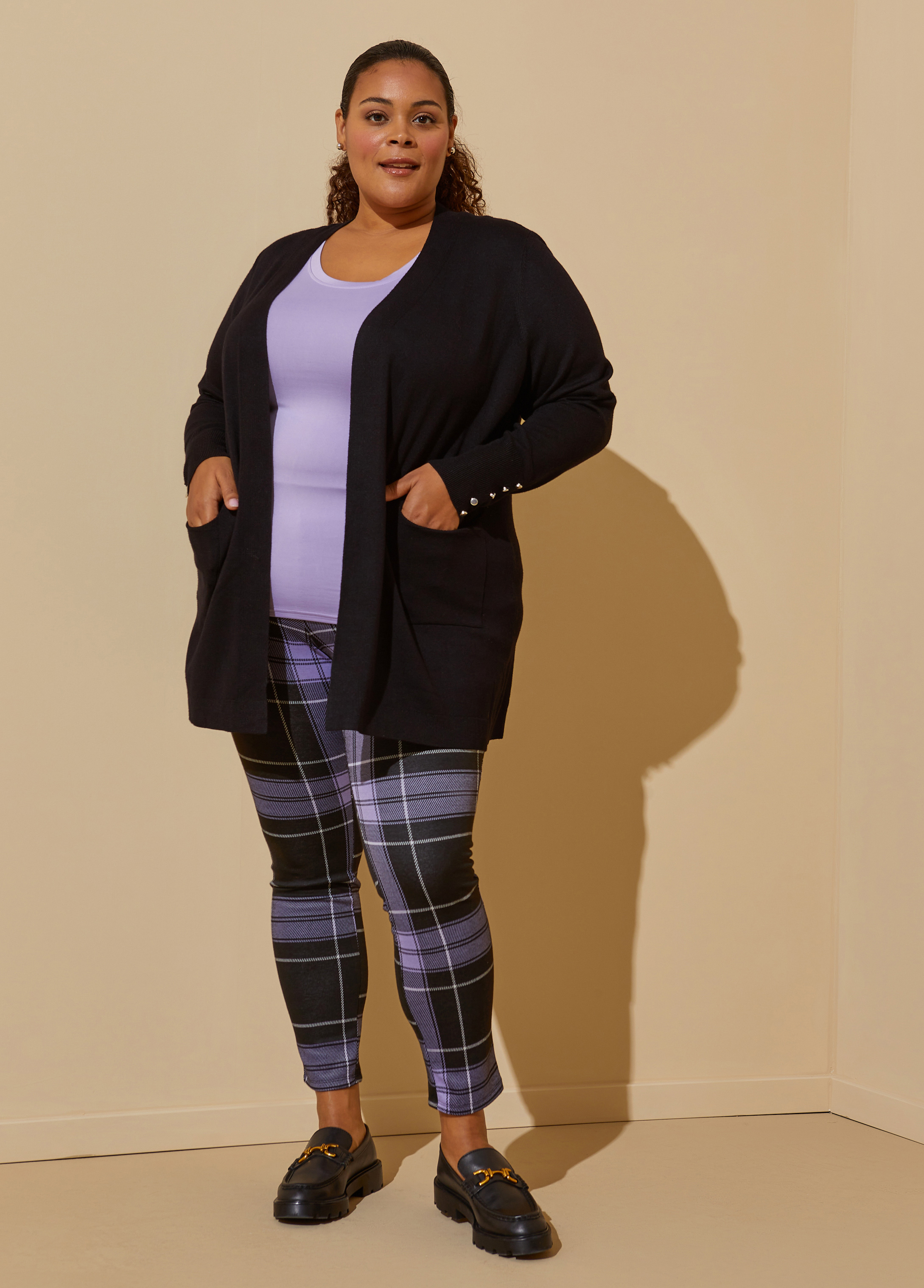 Black Plaid Plus Size Leggings, Plaid Print Women's High Rise Ankle Length  Tights-Made in USA
