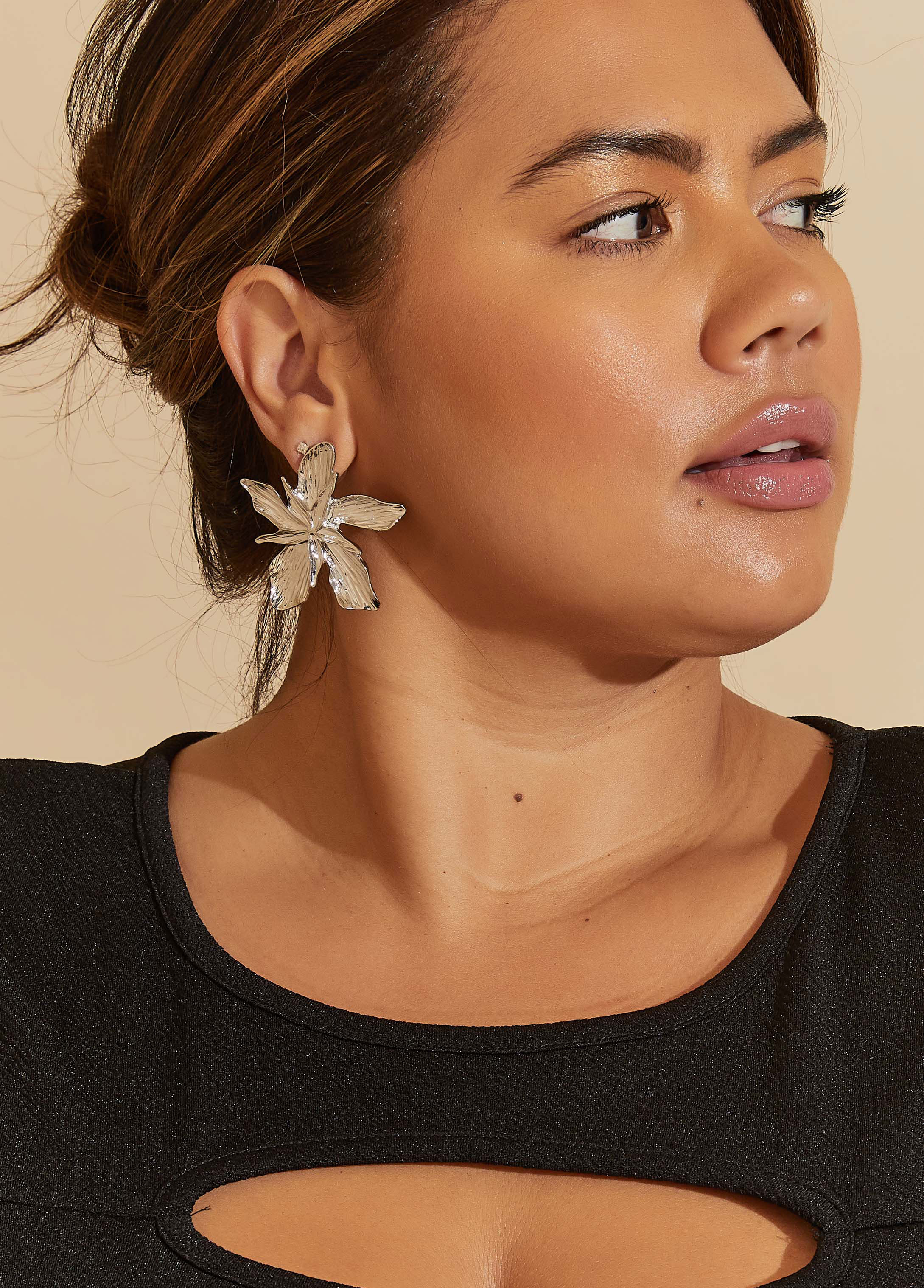 Ashley Earring - Silver, Floral Statement Earring